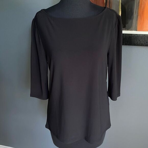 Halogen black stretch bracelet sleeve subtle gathered shoulder top. NWT. Small. - Picture 1 of 4